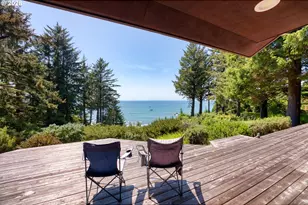 31904 Chantrelle Ln, Gold Beach, OR 97444 - Photo 41