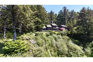 31904 Chantrelle Ln, Gold Beach, OR 97444 - Photo 31