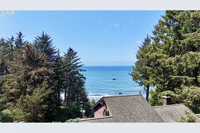 31904 Chantrelle Ln, Gold Beach, OR 97444 - Photo 33