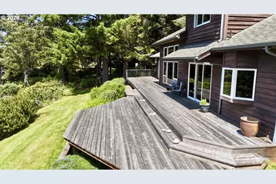 31904 Chantrelle Ln, Gold Beach, OR 97444 - Photo 39