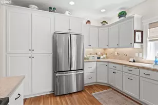 751 SE Glendover Ln, Dallas, OR 97338 - Photo 9