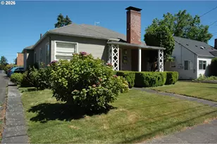 244 SE 5th Ave, Hillsboro, OR 97123 - Photo 3