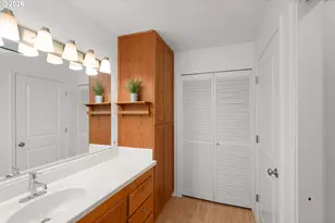5150 S Landing Dr, Portland, OR 97239 - Photo 15