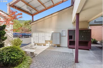 5150 S Landing Dr #109B2, Portland, OR 97239 - Photo 23