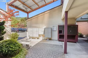 5150 S Landing Dr, Portland, OR 97239 - Photo 23