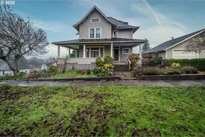 509 N Collier St, Coquille, OR 97423 - Photo 1