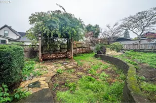 509 N Collier St, Coquille, OR 97423 - Photo 83