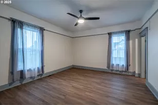 509 N Collier St, Coquille, OR 97423 - Photo 37