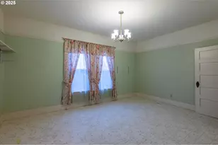 509 N Collier St, Coquille, OR 97423 - Photo 59