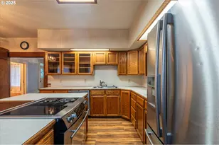 509 N Collier St, Coquille, OR 97423 - Photo 33