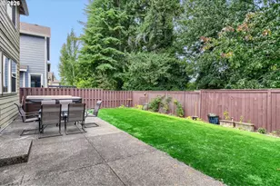 28525 Greenway Dr, Wilsonville, OR 97070 - Photo 27