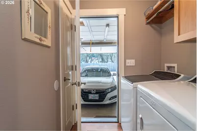 483 S State St, Sutherlin, OR 97479 - Photo 31