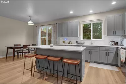 17670 SW September Ln, Beaverton, OR 97003 - Photo 13