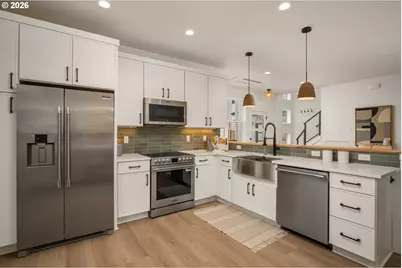 7313 N Willamette Blvd, Portland, OR 97203 - Photo 9