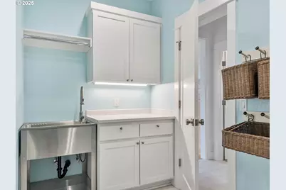 32996 Pacific Bellevue Ln, Warrenton, OR 97146 - Photo 33