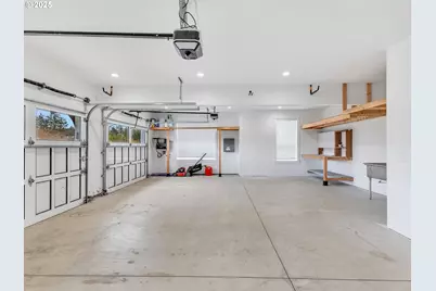 32996 Pacific Bellevue Ln, Warrenton, OR 97146 - Photo 35