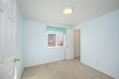 1061 Applegate Pl, Harrisburg, OR 97446 - Photo 23