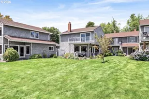 520 N Hayden Bay Dr, Portland, OR 97217 - Photo 3