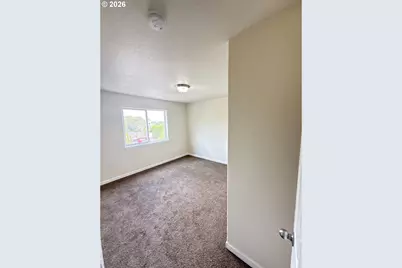 15423 NE Alton St, Portland, OR 97230 - Photo 39