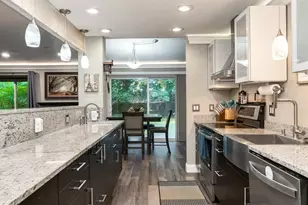 8608 NE Mason Dr, Vancouver, WA 98662 - Photo 3