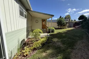 1709 NE 78th St, Vancouver, WA 98665 - Photo 5