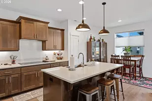 899 NE Trillium Dr, Estacada, OR 97023 - Photo 13