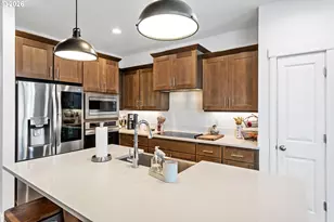 899 NE Trillium Dr, Estacada, OR 97023 - Photo 11