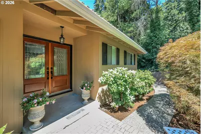 785 SW 84th Ave, Portland, OR 97225 - Photo 3