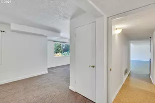 785 SW 84th Ave, Portland, OR 97225 - Photo 35