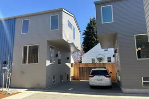 5355 SE Stark St SE, Portland, OR 97215 - Photo 7