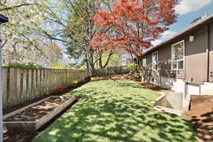 2370 SW Timberline Dr, Portland, OR 97225 - Photo 43