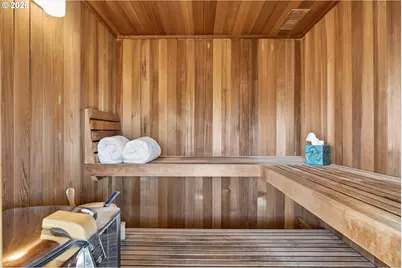 10685 Oak Dr SE, Salem, OR 97306 - Photo 21