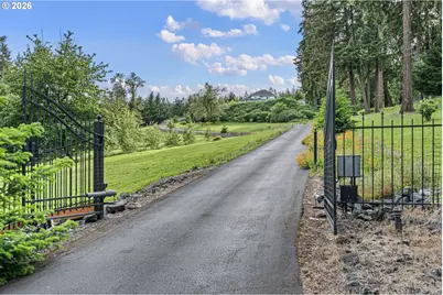 34394 Deerwood Dr, Eugene, OR 97405 - Photo 35