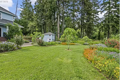 34394 Deerwood Dr, Eugene, OR 97405 - Photo 41