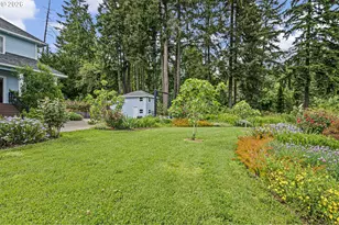 34394 Deerwood Dr, Eugene, OR 97405 - Photo 41