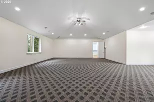 34394 Deerwood Dr, Eugene, OR 97405 - Photo 31
