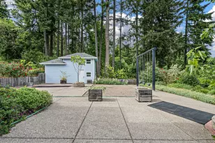34394 Deerwood Dr, Eugene, OR 97405 - Photo 43