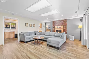 12653 NE Hassalo St, Portland, OR 97230 - Photo 11