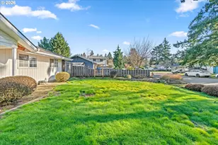 12653 NE Hassalo St, Portland, OR 97230 - Photo 29