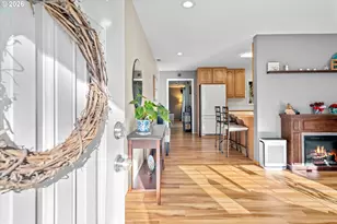 12653 NE Hassalo St, Portland, OR 97230 - Photo 5