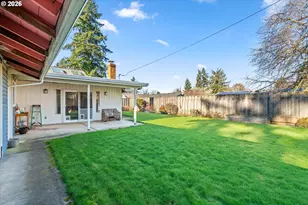 12653 NE Hassalo St, Portland, OR 97230 - Photo 25