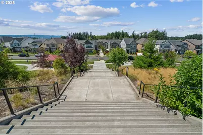 16828 SW Everton St, Tigard, OR 97224 - Photo 47