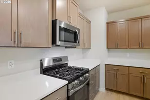 16828 SW Everton St, Tigard, OR 97224 - Photo 7