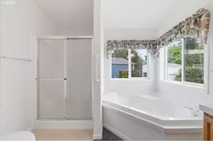 3398 Snow Peak Pl, Lebanon, OR 97355 - Photo 19