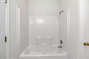 3398 Snow Peak Pl, Lebanon, OR 97355 - Photo 23