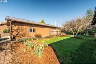 322 5th Ave, Coos Bay, OR 97420 - Photo 29