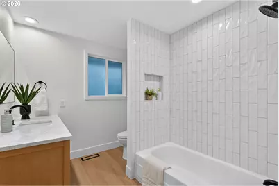 18550 Timbergrove Ct, Lake Oswego, OR 97035 - Photo 21