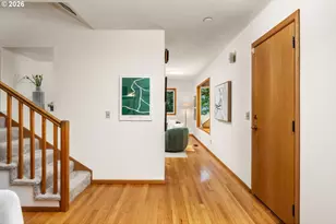 3475 SW Ridgewood Ave, Portland, OR 97225 - Photo 5