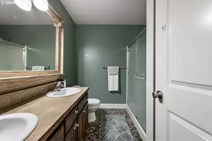 1373 Creswood Dr, Creswell, OR 97426 - Photo 31