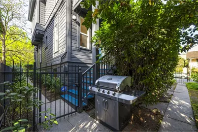 1232 SE Belmont St, Portland, OR 97214 - Photo 43